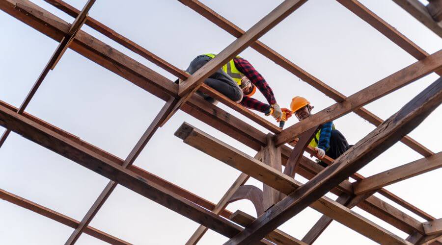 Professional residential roofers in Waukesha, WI